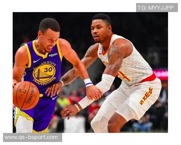 拜仁欧冠海报发布奥利塞比朔夫尤尔曼亮相展现球队风采