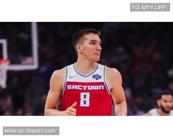 字母哥的影响力助力雄鹿连签兄弟球队阵容更强大