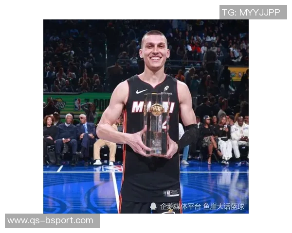 希罗三分球达成千记里程碑邓罗希尔德紧随其后库里位列历史第七