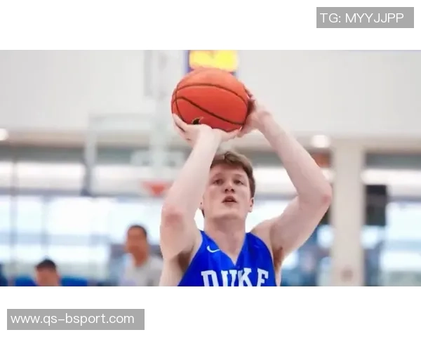 克尼佩尔费尔斯双双砍下24分科比桑德斯贡献17分弗拉格也有15分表现出色