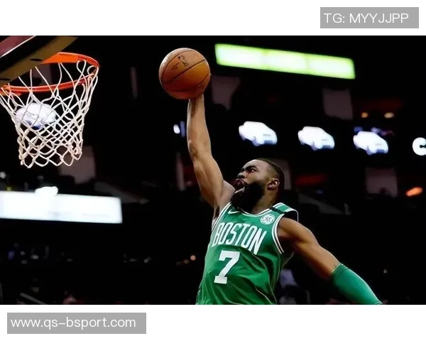 杰伦布朗强调比赛态度：全力以赴才配站上赛场